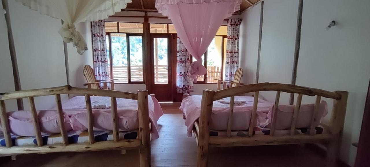 Nshongi Camp Hotel Rubuguli Exterior photo